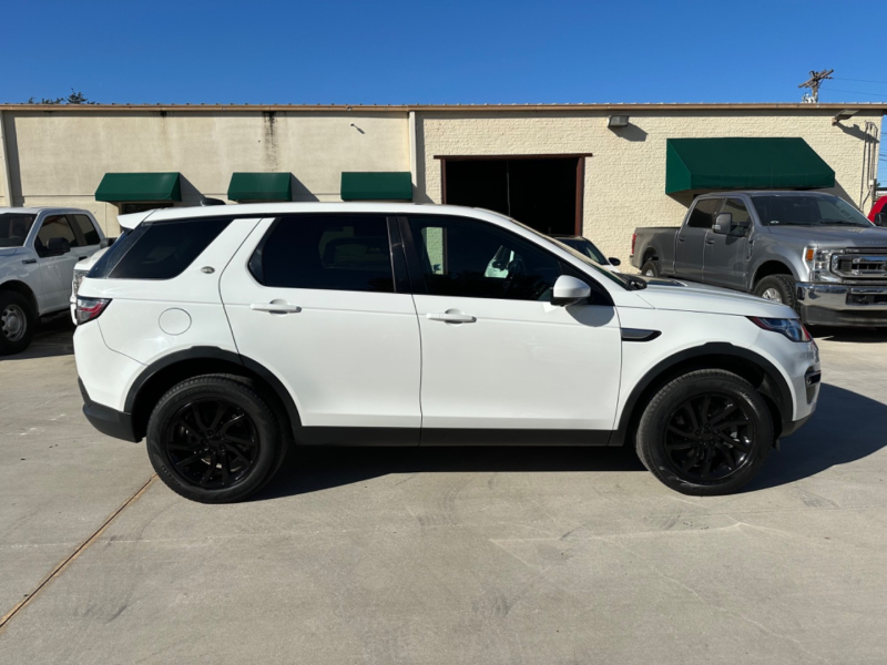 Land Rover Discovery Sport 2019 price $26,499