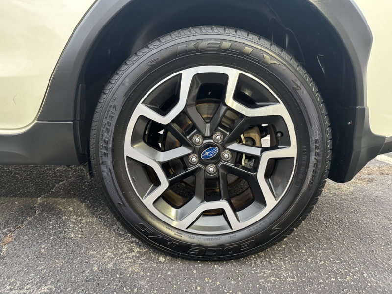 Subaru Crosstrek 2016 price $14,799