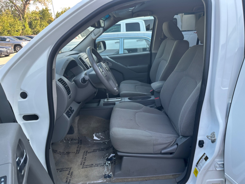 Nissan Frontier 2018 price $18,499