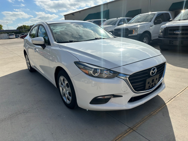 Mazda 3 2018 price $15,999