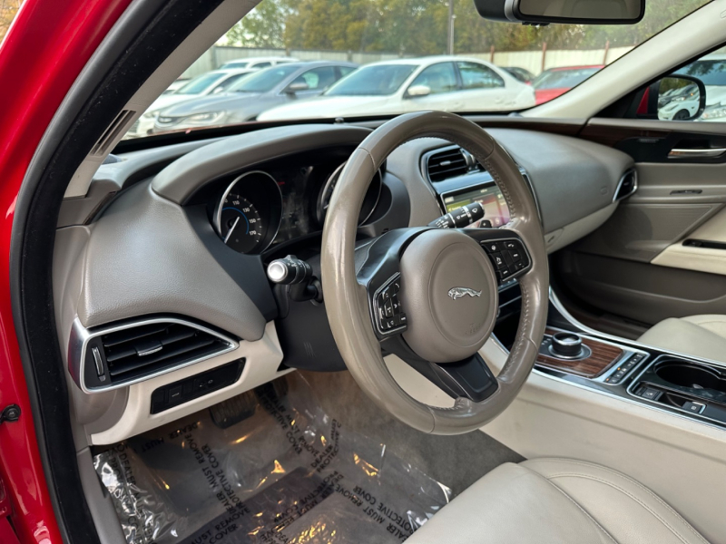 Jaguar XE 2017 price $18,999