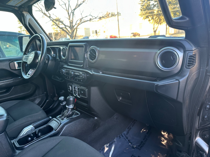 Jeep Wrangler 2018 price $29,999