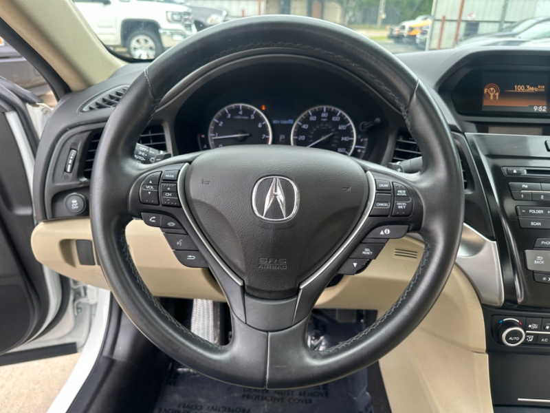 Acura ILX 2018 price $15,999