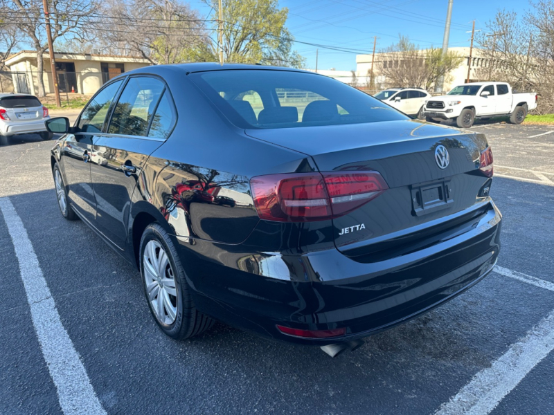 Volkswagen Jetta 2017 price $11,999