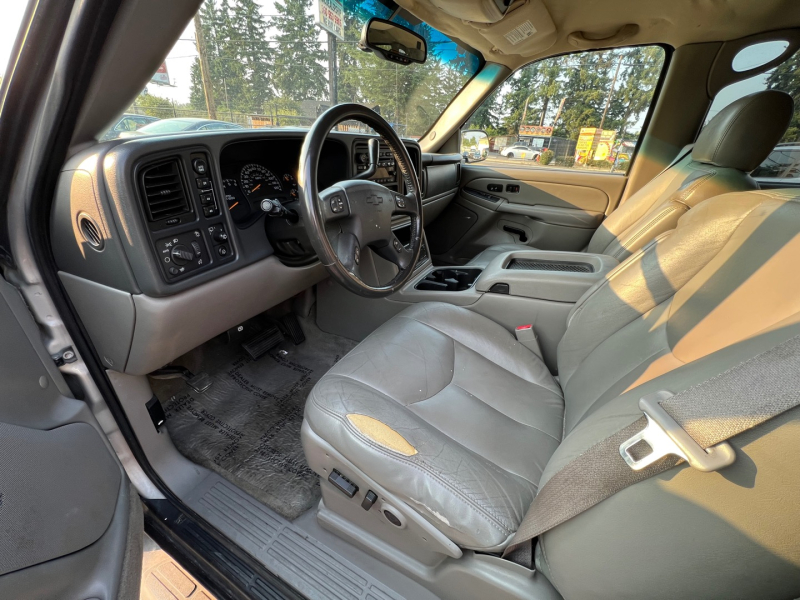 Chevrolet Tahoe 2004 price $3,500