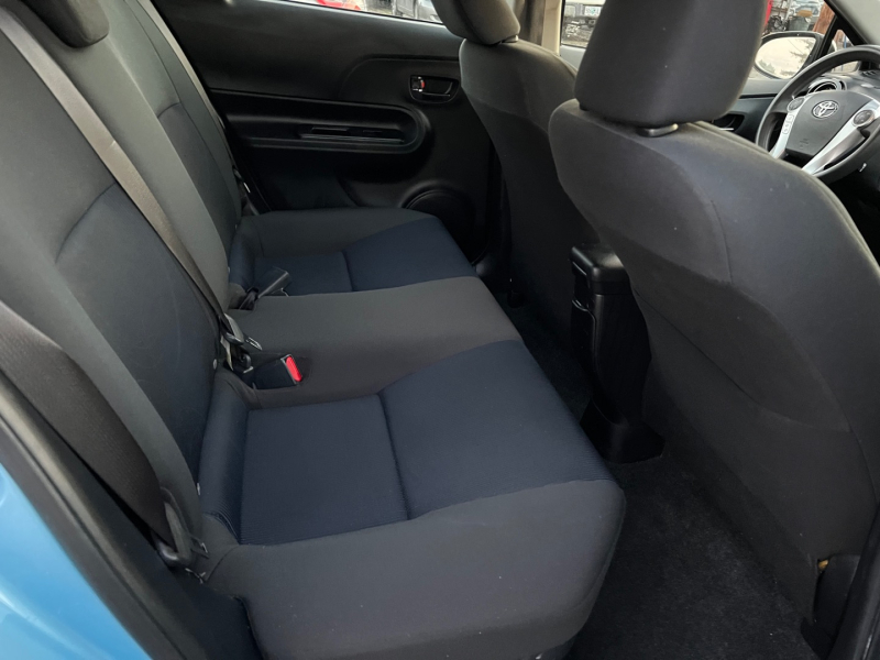 Toyota Prius c 2015 price $10,495