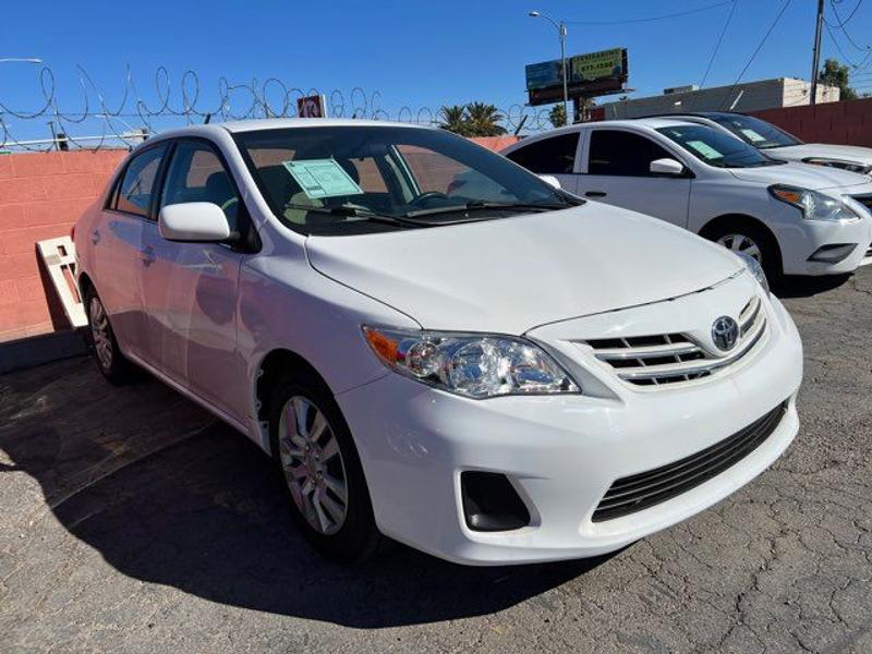 Toyota Corolla 2013 price $12,111