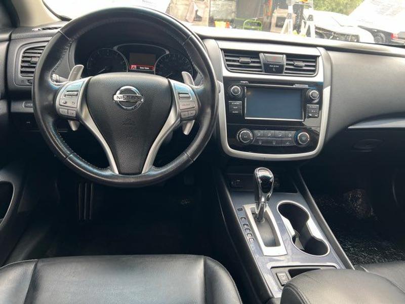 Nissan Altima 2018 price $15,333