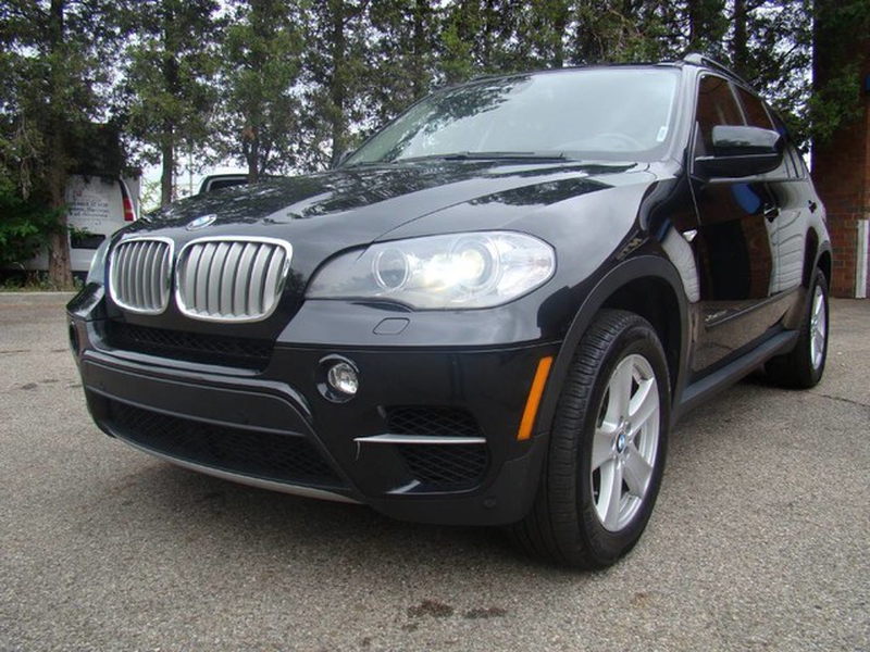 BMW X5 2011 price $30,995
