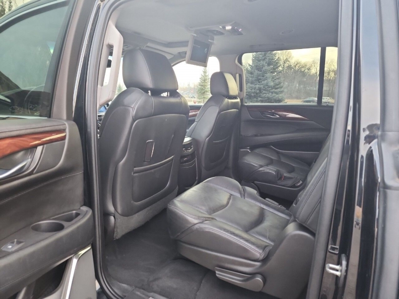 Cadillac Escalade ESV 2015 price $21,995