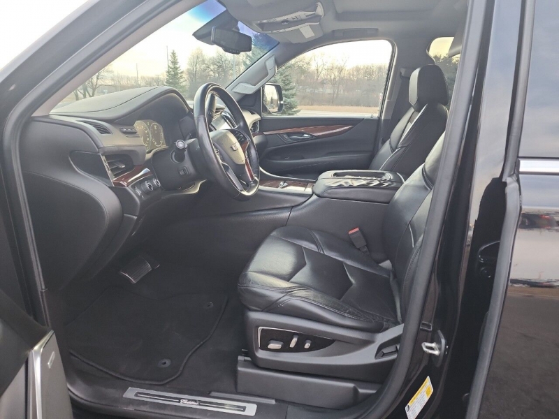 Cadillac Escalade ESV 2015 price $21,995