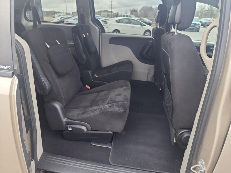 Dodge Grand Caravan 2014 price $11,995