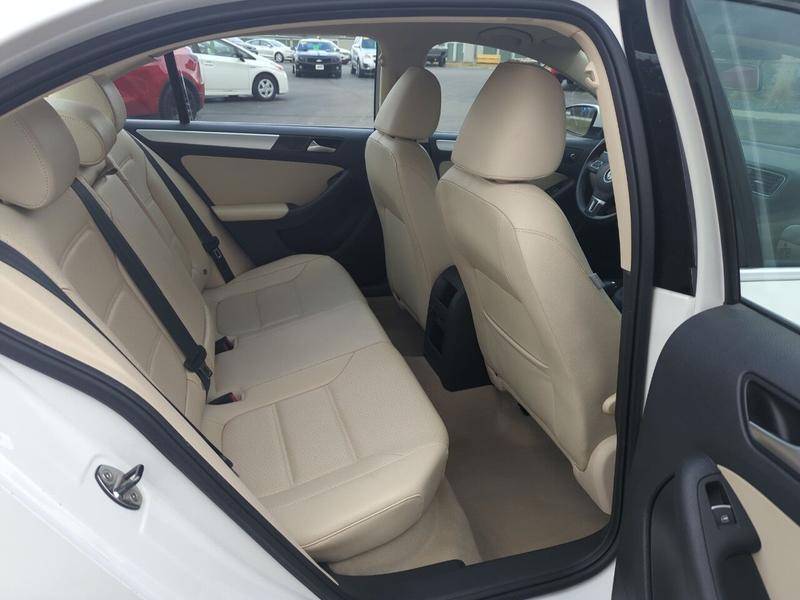Volkswagen Jetta 2014 price $11,995