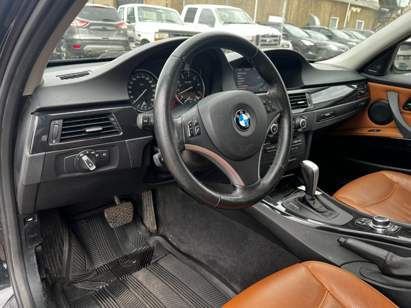 BMW 3-Series 2011 price $9,999