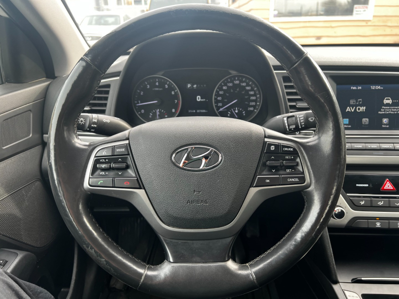 Hyundai Elantra 2018 price $10,999
