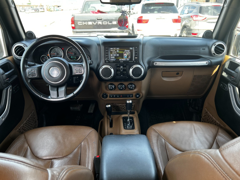 Jeep Wrangler Unlimited 2014 price $25,999