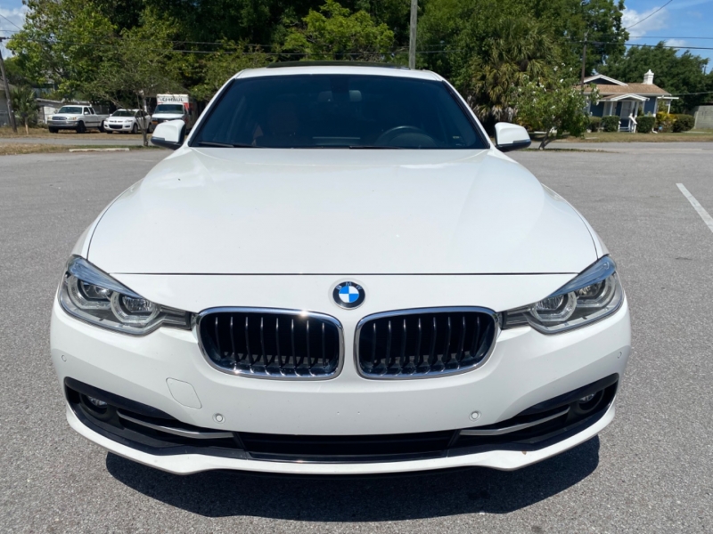 BMW 3-Series 2017 price $22,995