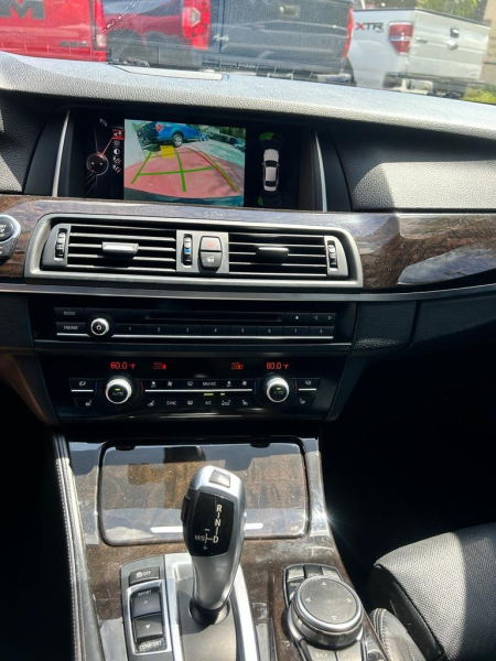 BMW 5-Series 2015 price $18,475
