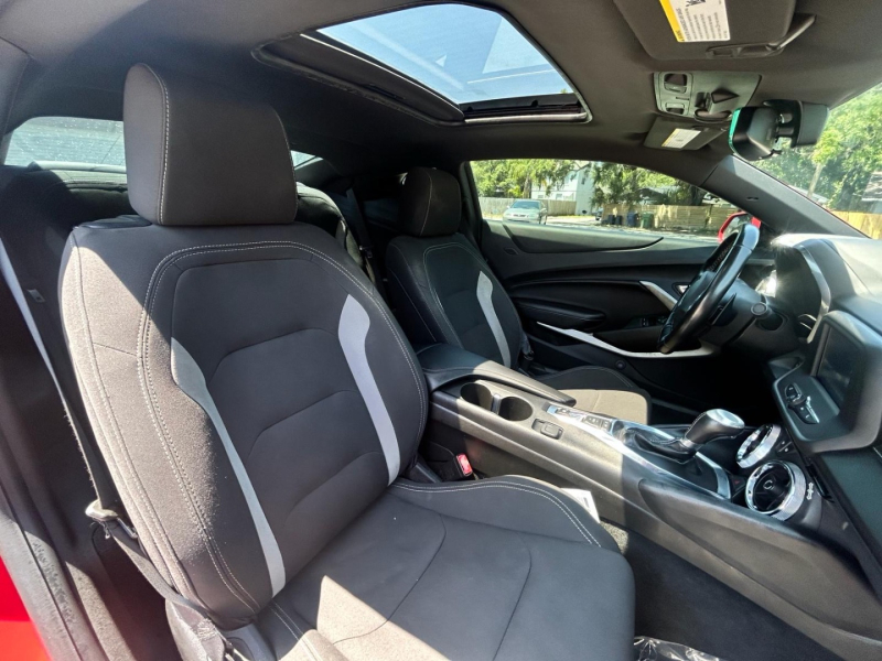 Chevrolet Camaro 2018 price $19,975