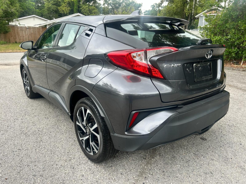 Toyota C-HR 2020 price $21,995