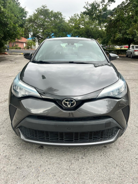 Toyota C-HR 2020 price $21,995