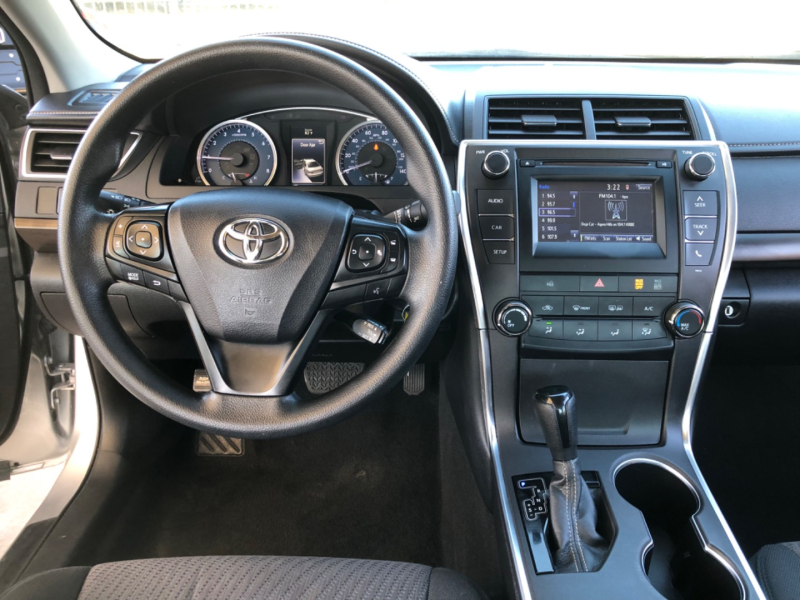 Toyota Camry 2016 price $18,995