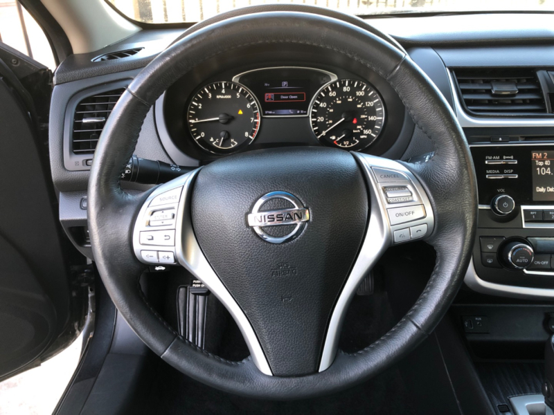 Nissan Altima 2017 price $14,995
