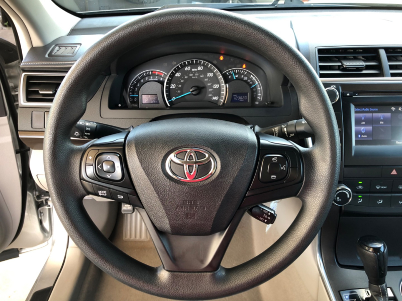 Toyota Camry 2015 price $13,995