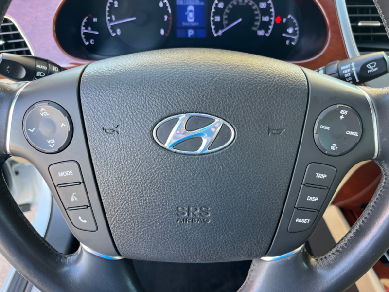 Hyundai Genesis 2013 price $9,995