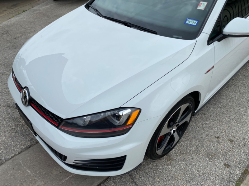 Volkswagen Golf GTI 2017 price $15,995