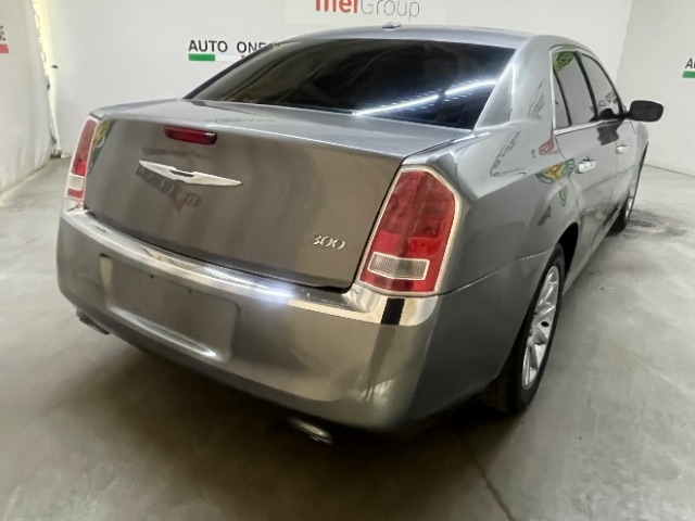 Chrysler 300 2012 price $0