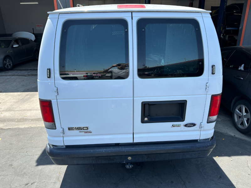 Ford Econoline Cargo Van 2013 price $0