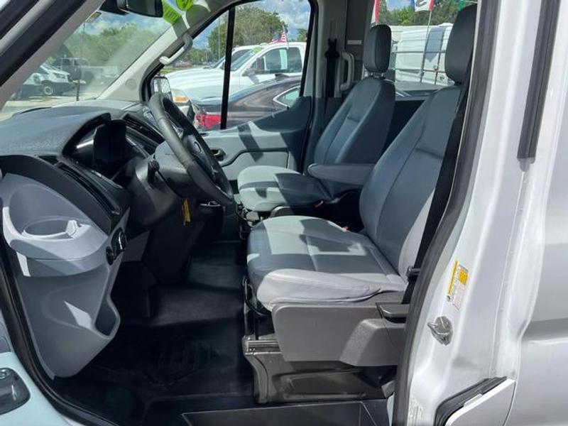 Ford Transit 350 Wagon 2019 price $27,995
