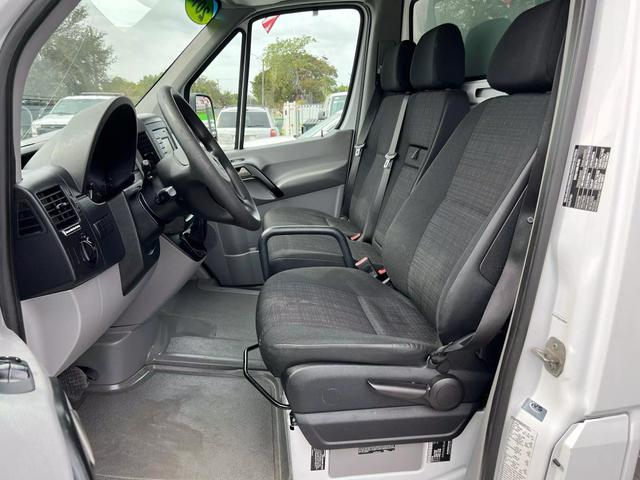Mercedes-Benz Sprinter 3500 Cab & Chassis 2014 price $25,977