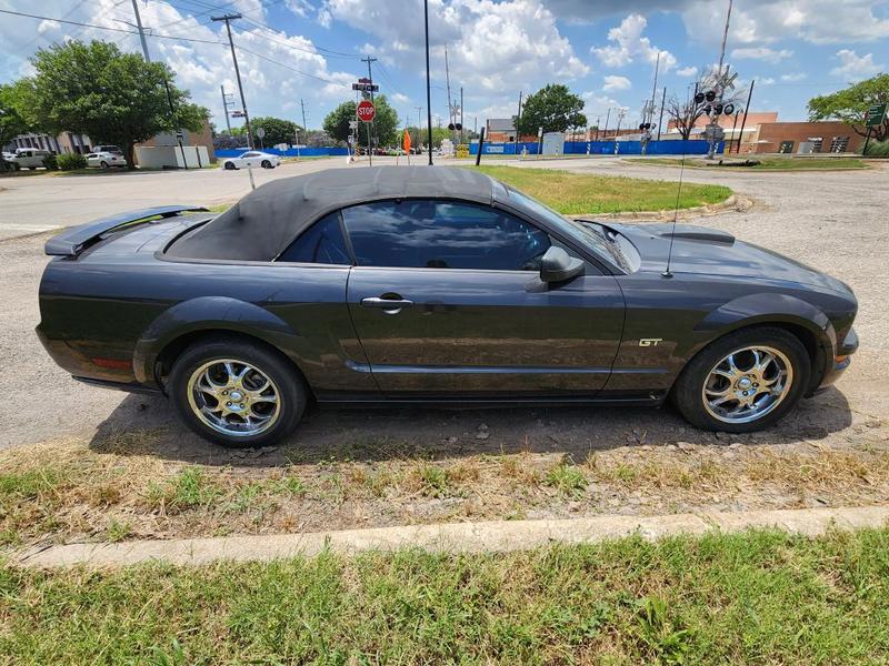 FORD MUSTANG 2007 price $9,500