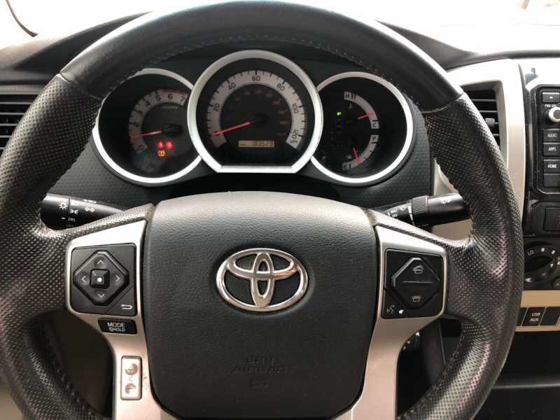 Toyota Tacoma 2015 price $19,495