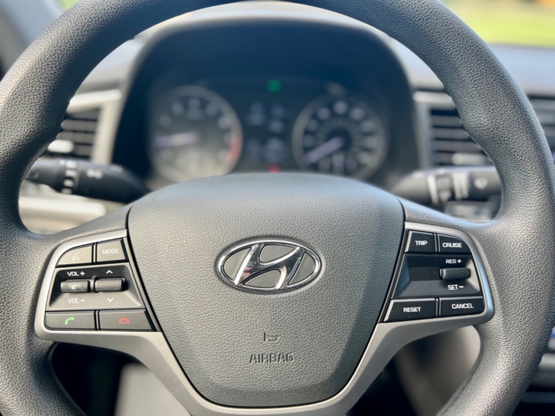 Hyundai Elantra 2018 price $13,495