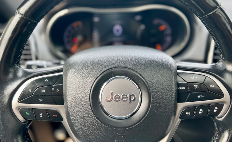 Jeep Grand Cherokee 2020 price $34,995