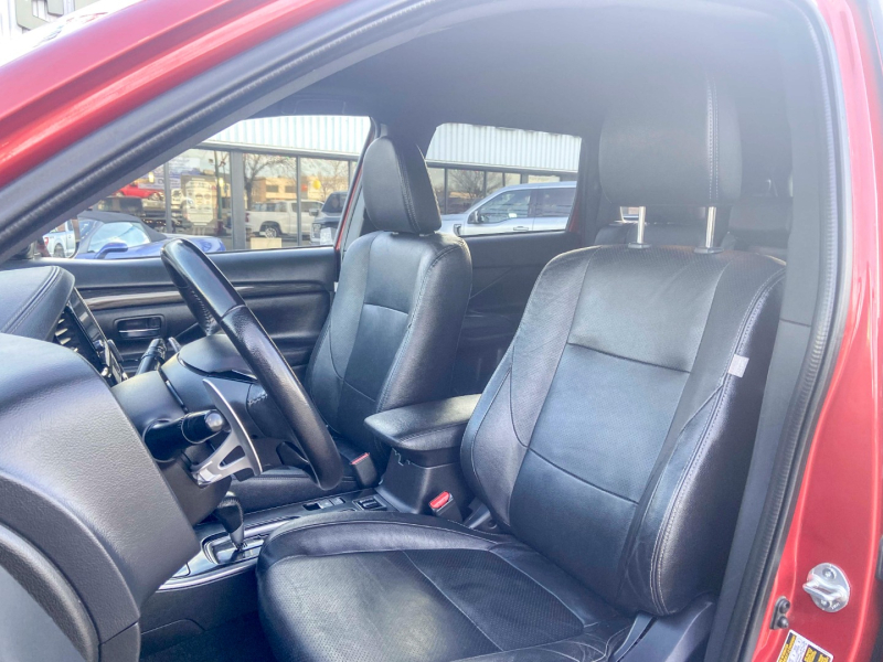 Mitsubishi Outlander 2018 price $25,500