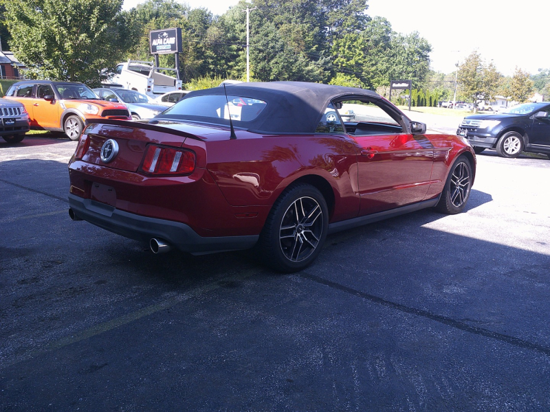 Ford Mustang 2012 price $5,750