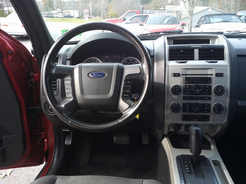 Ford Escape 2012 price $3,950