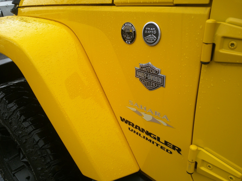 Jeep Wrangler Unlimited 2015 price $14,550