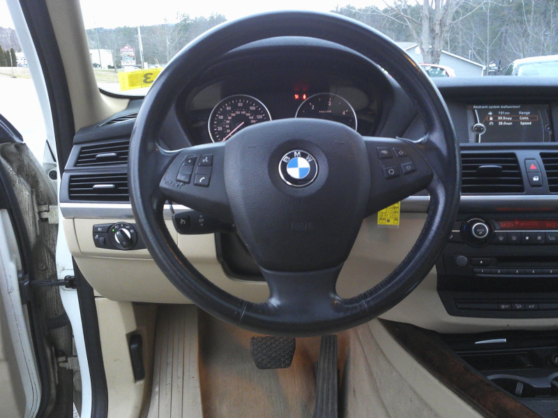 BMW X5 2011 price $5,850