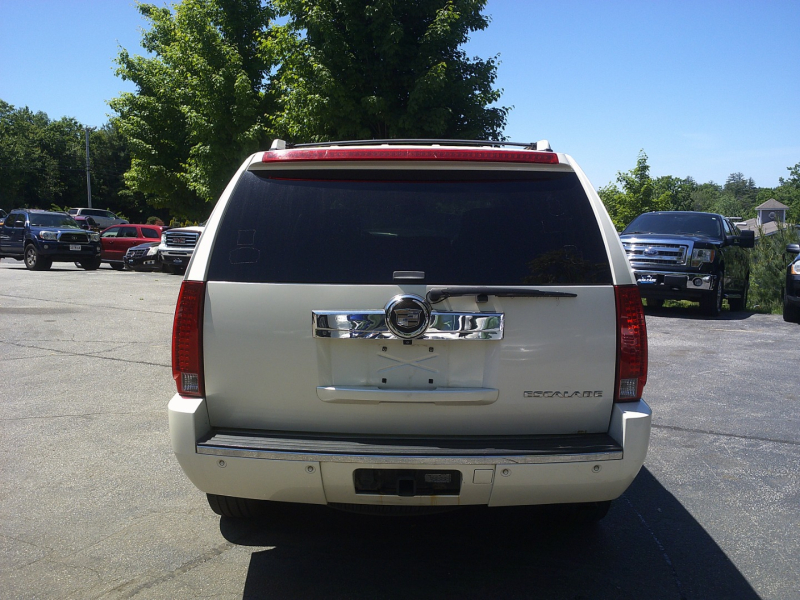 Cadillac Escalade 2008 price $8,750