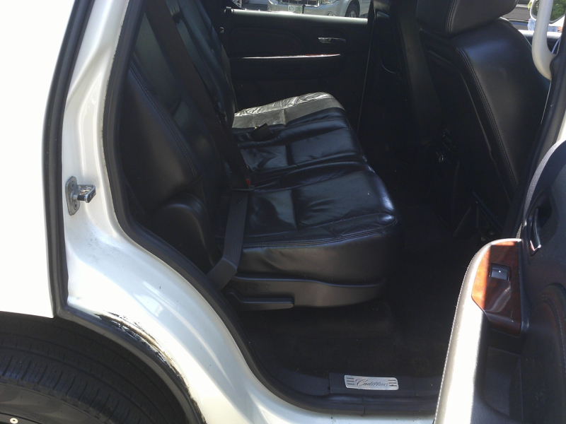 Cadillac Escalade 2008 price $8,750