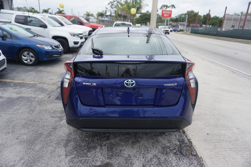Toyota Prius 2018 price $18,499