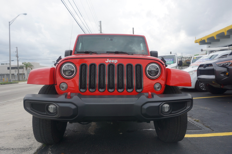 Jeep Wrangler Unlimited 2014 price $20,999