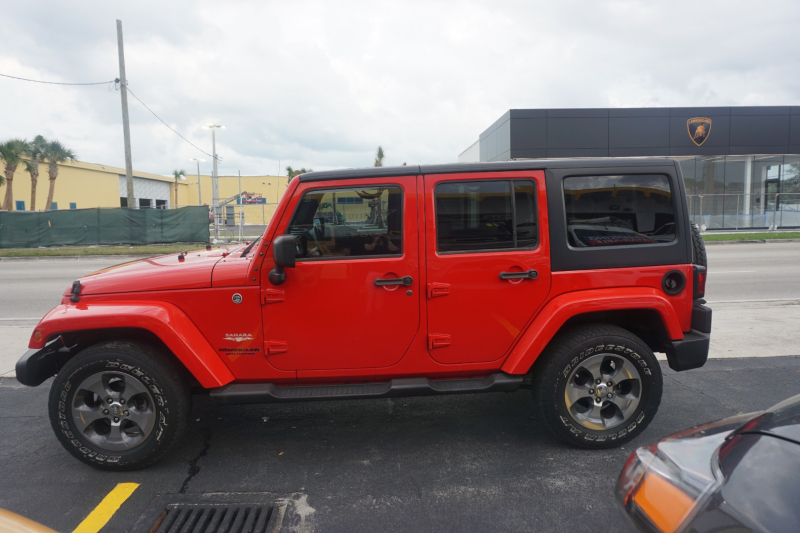 Jeep Wrangler Unlimited 2014 price $20,999