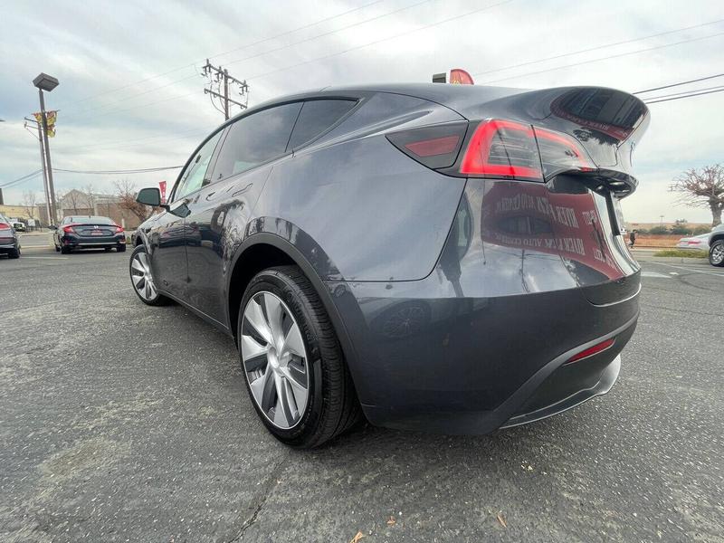 Tesla Model Y 2023 price $45,995