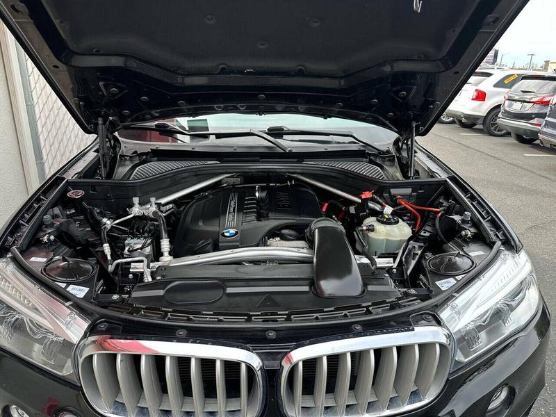 BMW X5 2018 price $23,999